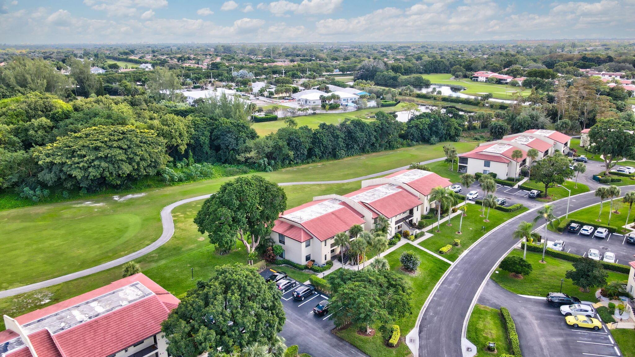 FAIRWAYS OF BOCA LAGO CON - Residential