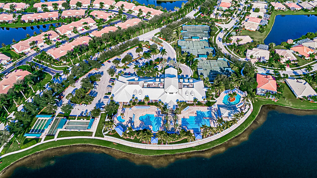 Baywinds/WINDJAMMER COVE CONDO - Residential