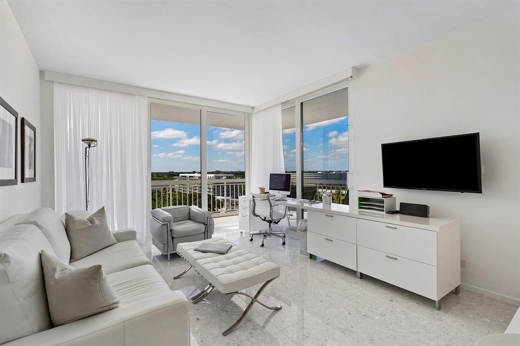 PALM BEACH STRATFORD COND - Residential