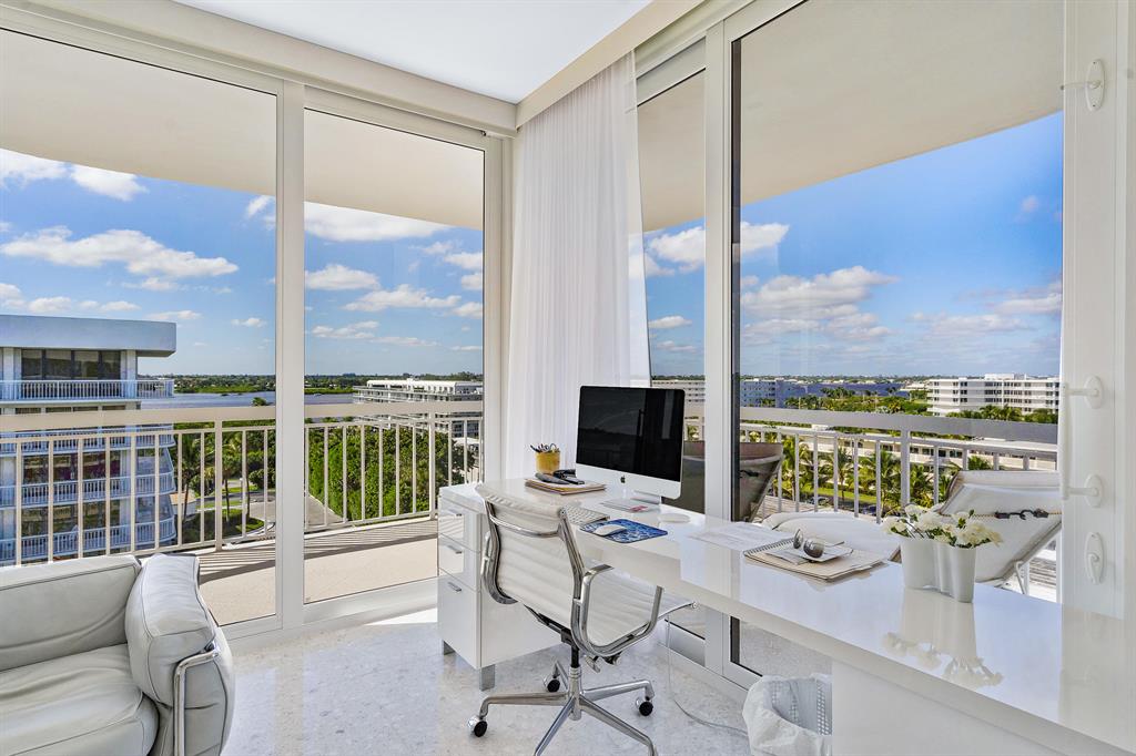 PALM BEACH STRATFORD COND - Residential