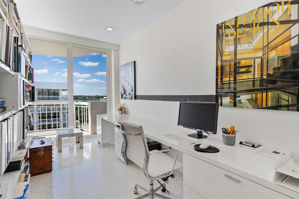 PALM BEACH STRATFORD COND - Residential