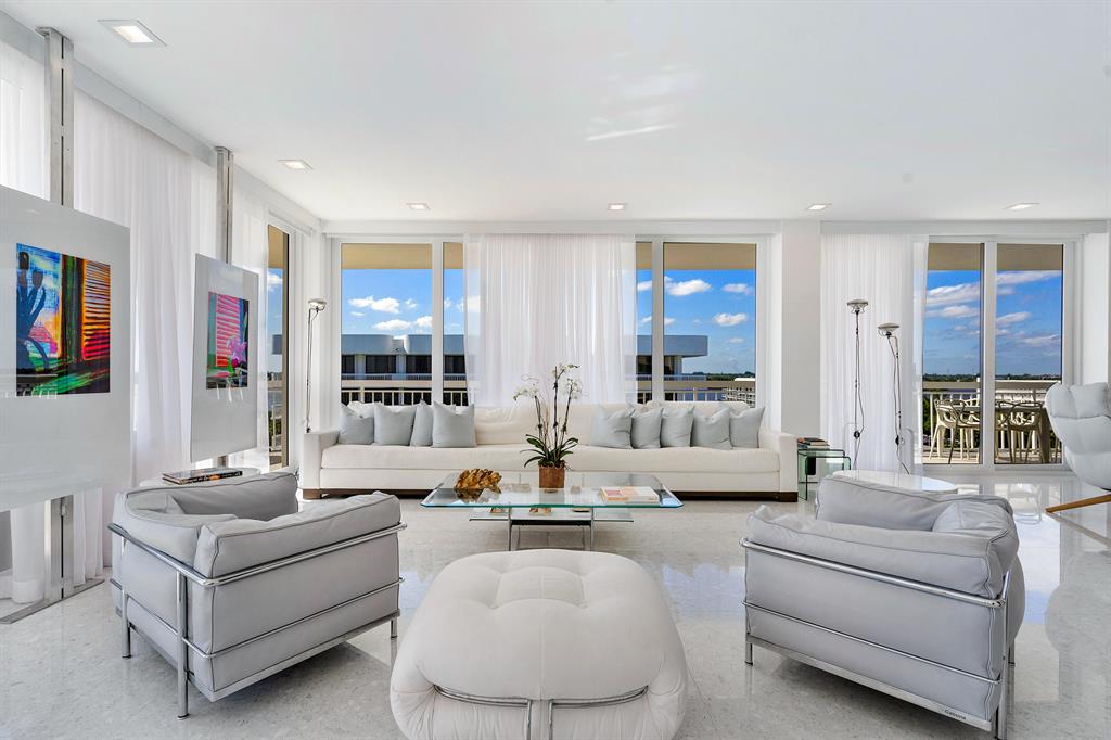 PALM BEACH STRATFORD COND - Residential