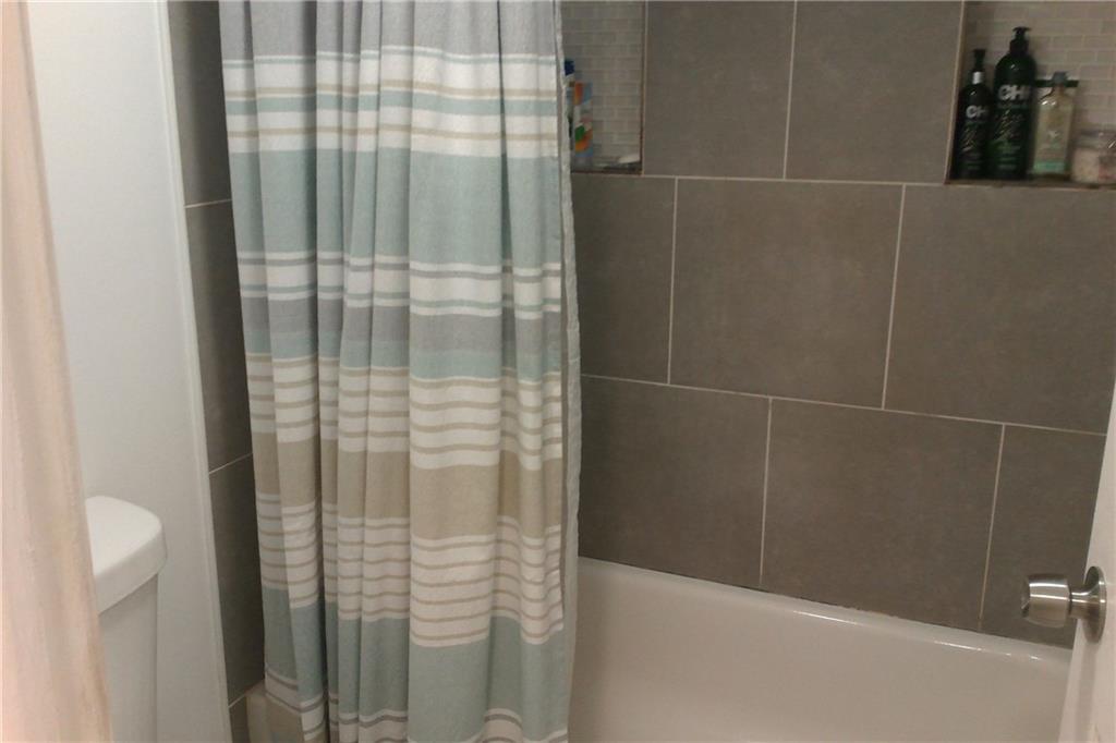 Cypress at Woodmo9nt - Residential