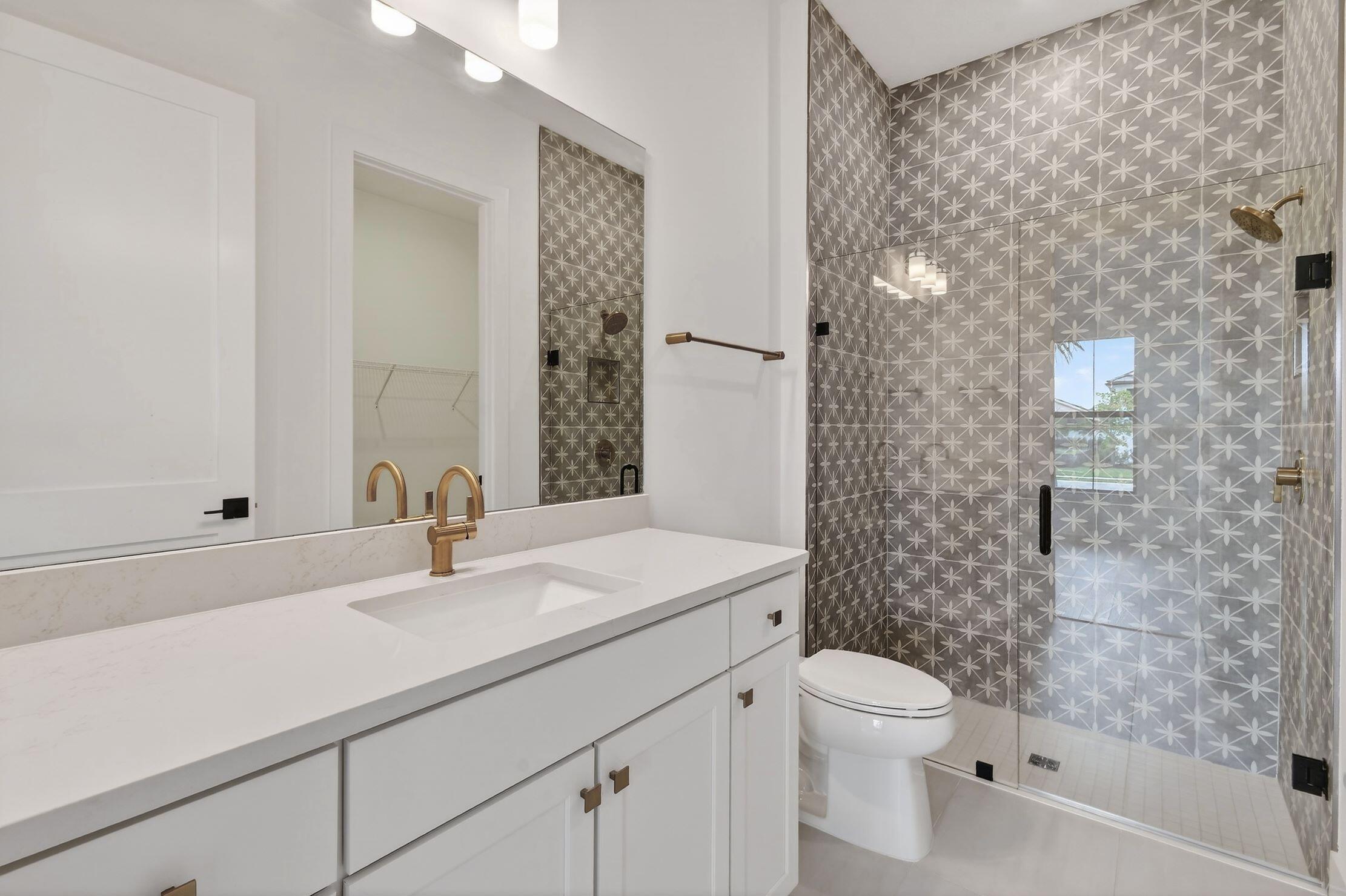 THE RESERVE AT EASTPOINTE - Residential