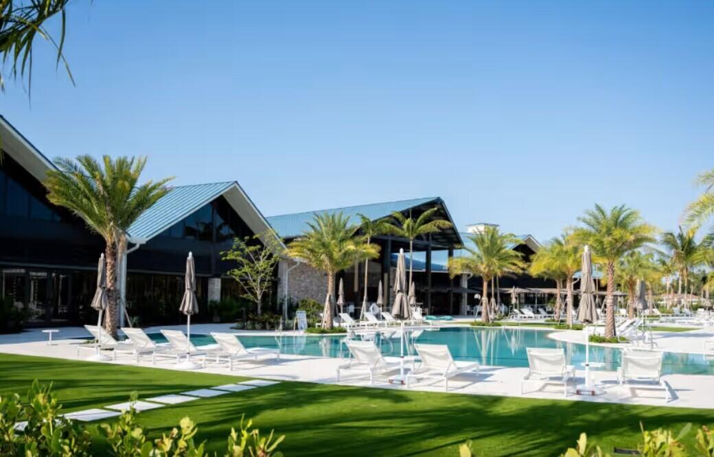 THE RESERVE AT EASTPOINTE - Residential