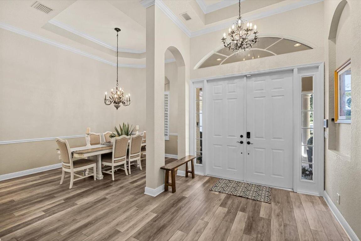 10375 SW Whooping Crane Way