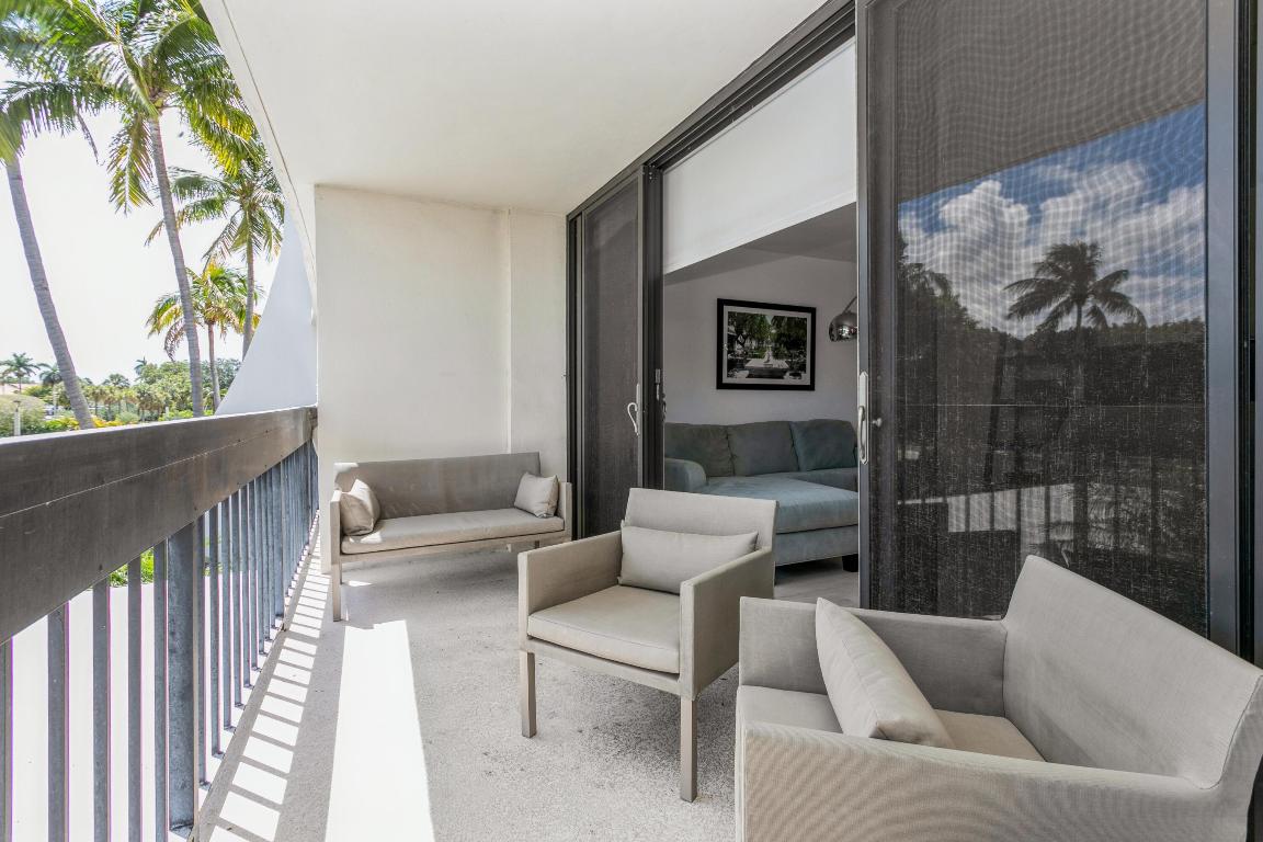 LANDS OF THE PRESIDENT CONDO 3 - Residential