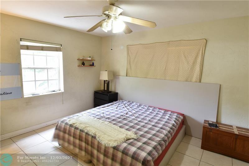 Hollywood Little Ranches - Residential