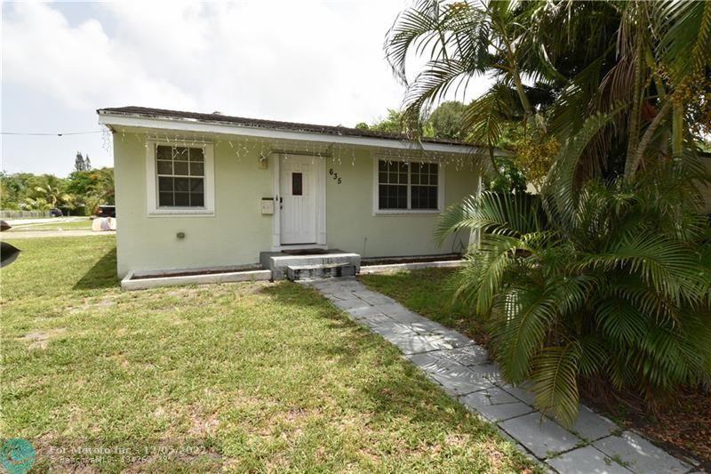 Hollywood Little Ranches - Residential