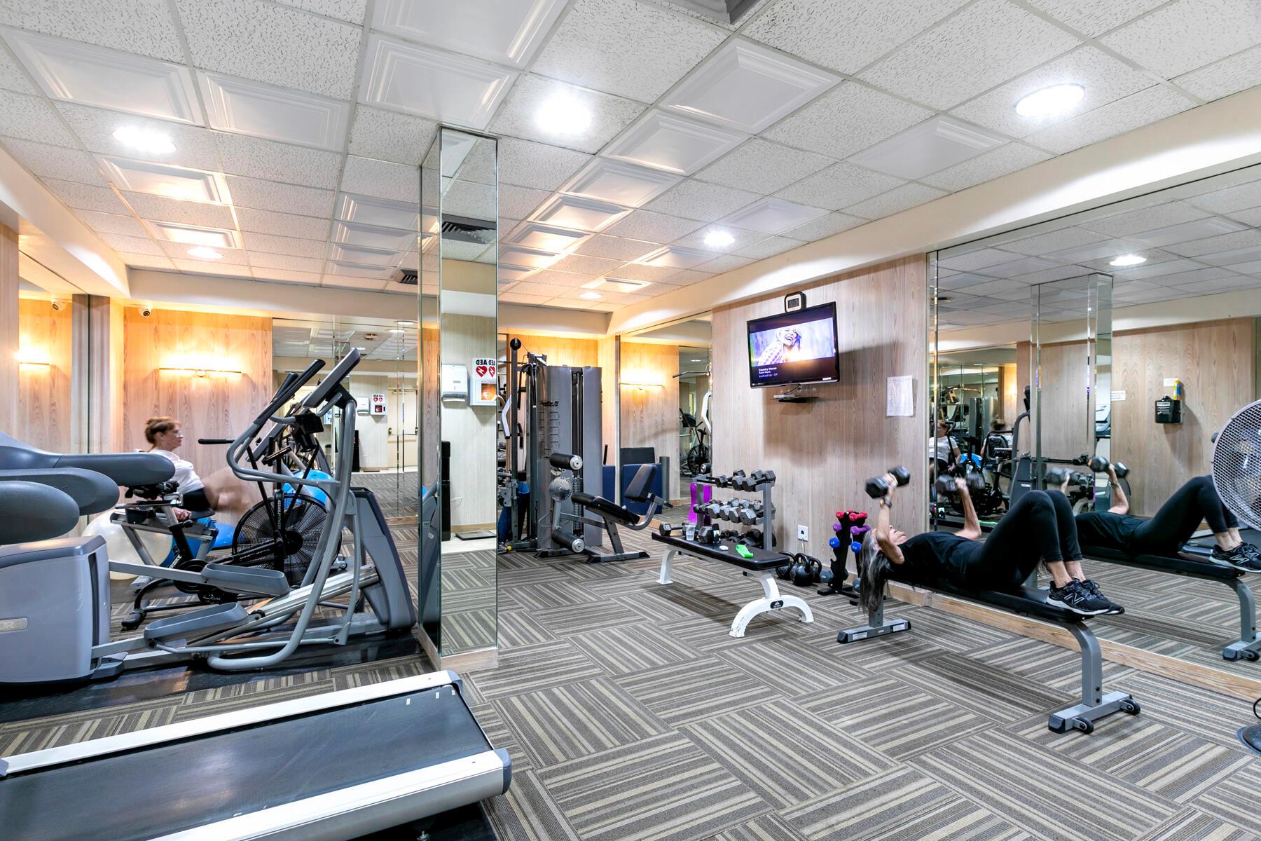 LA PALMA CONDO - Residential