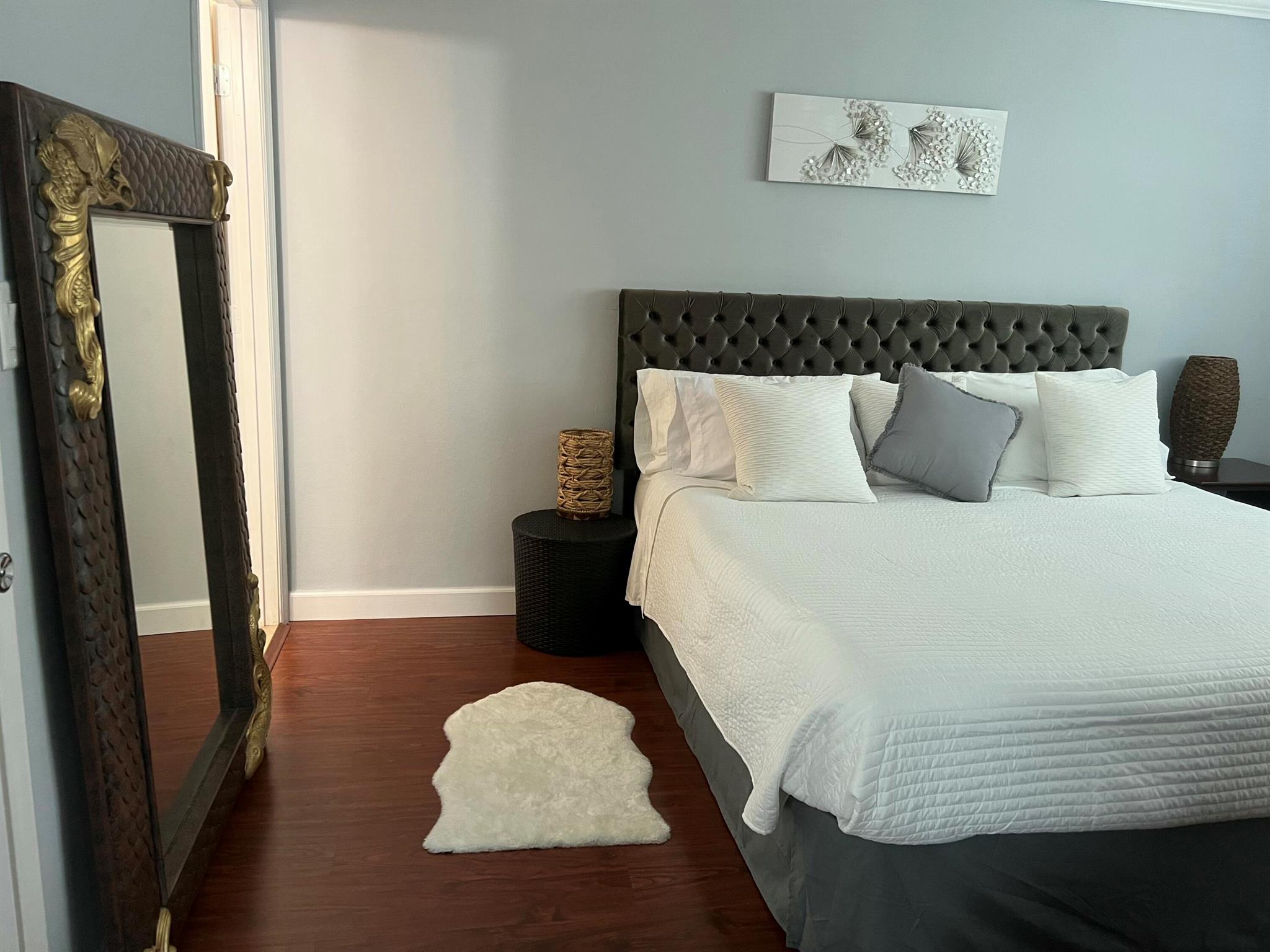 Coach House E & W - Residential Lease