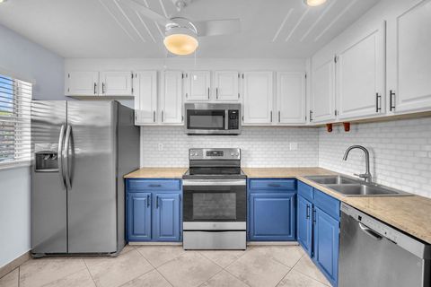 8826 W Mcnab Road 201 Tamarac FL 33321