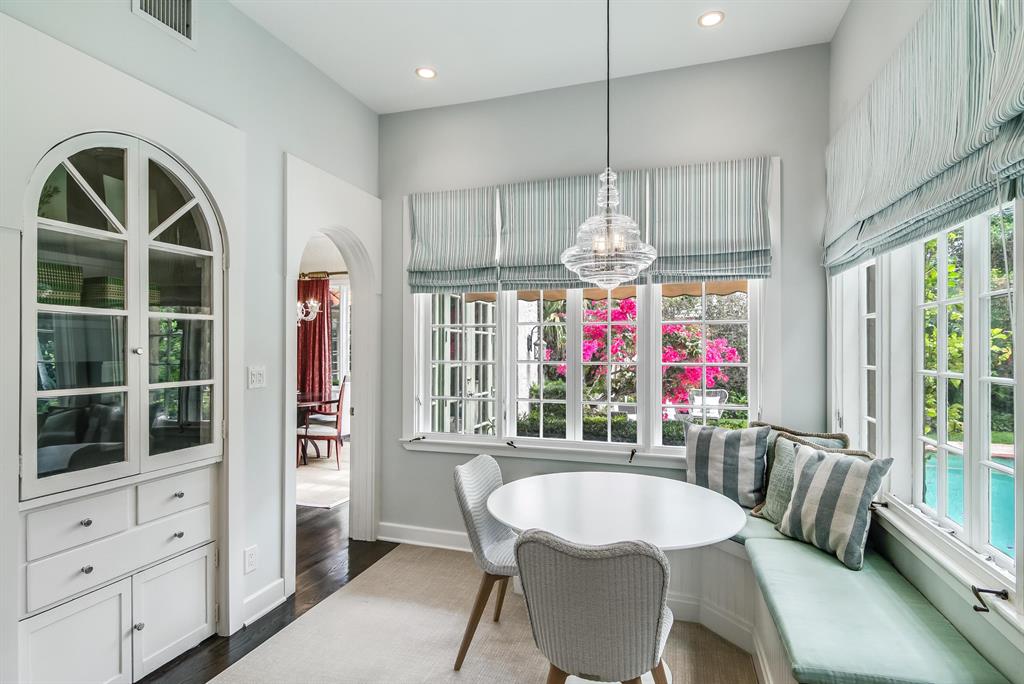 EL CID IN - Residential