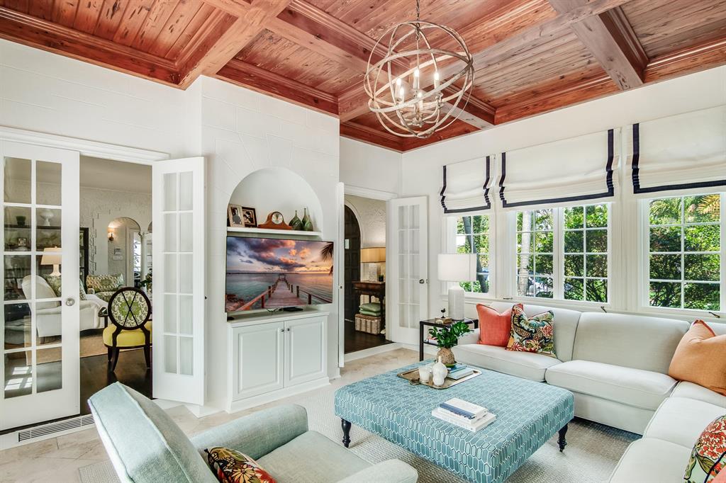 EL CID IN - Residential