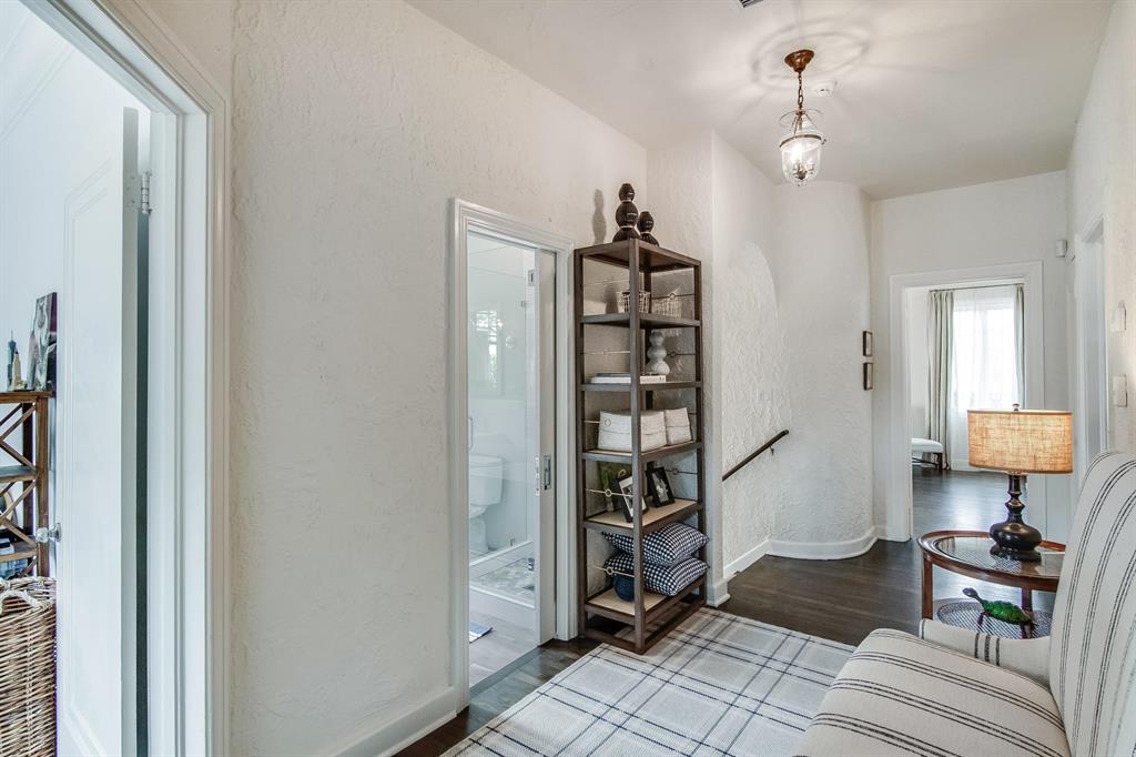 EL CID IN - Residential