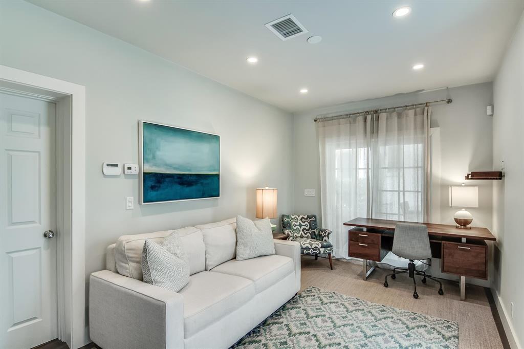 EL CID IN - Residential