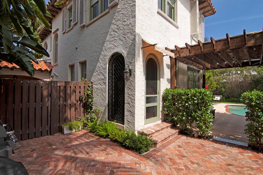 EL CID IN - Residential