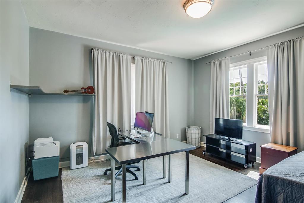 EL CID IN - Residential