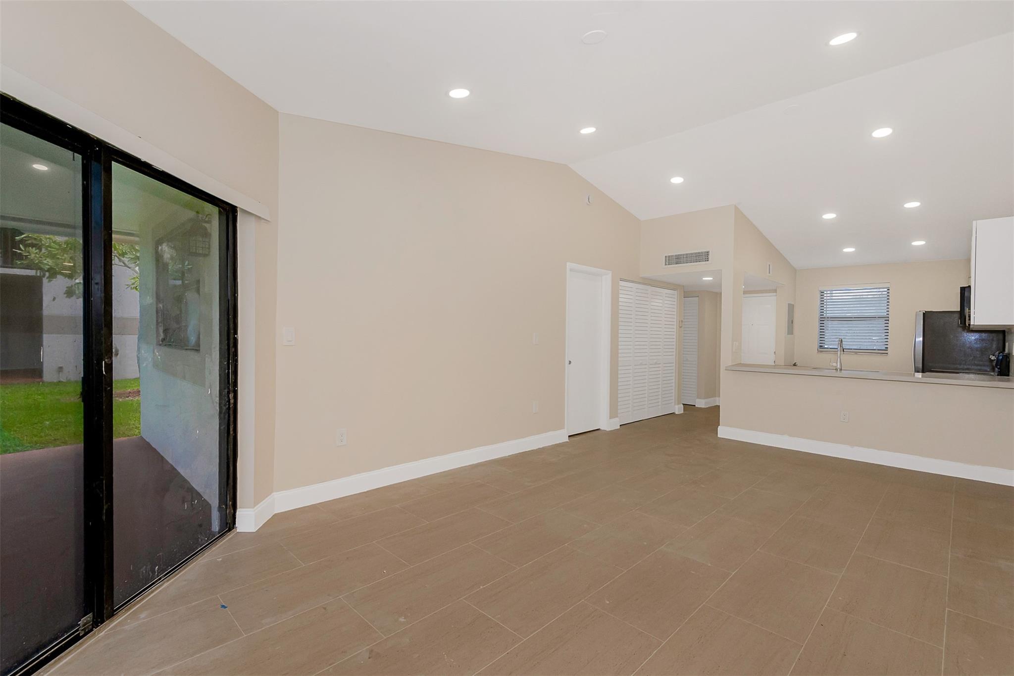 Villas De Venezia Condo - Residential Lease