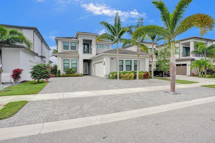 Beautifully decorated 4BR/4BA Vienna Grande model in prestigious Boca Bridges. This luxurious home features an open floor plan, spacious living areas, and a chef's kitchen with granite countertops and stainless steel appliances. The elegant master suite includes a walk-in closet and spa-style bath with dual vanities and large shower. Enjoy the private heated pool with serene lake views. Boca Bridges offers a resort-style clubhouse, pool, full-service restaurant, fitness center, tennis and pickleball courts. Pet-friendly with deposit. No smoking. Top-rated schools and prime location near shopping and dining. Move-in ready!
Furniture is negotiable.