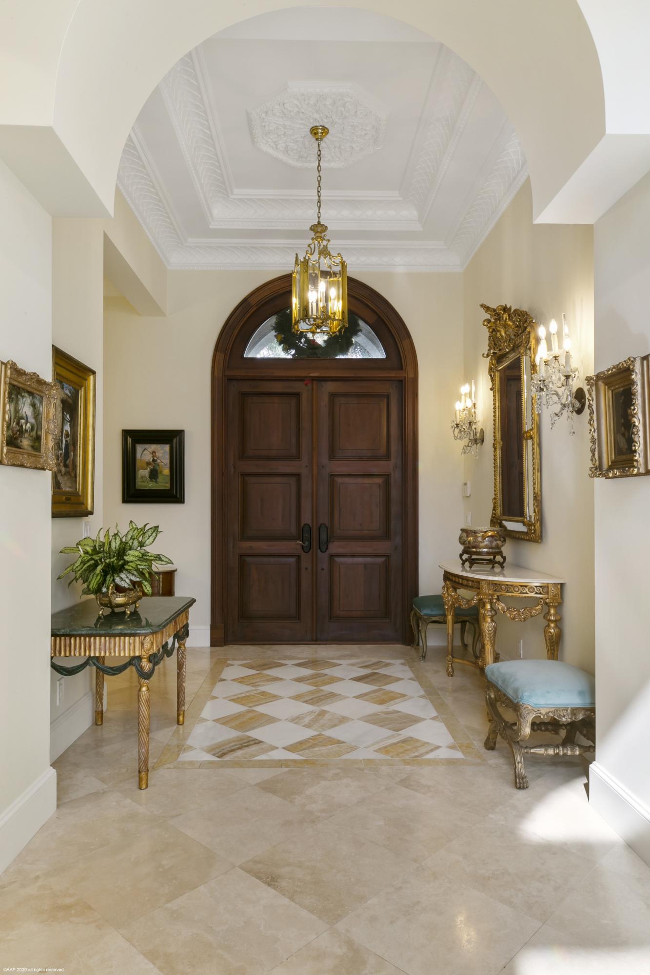 OLD PALM - Residential