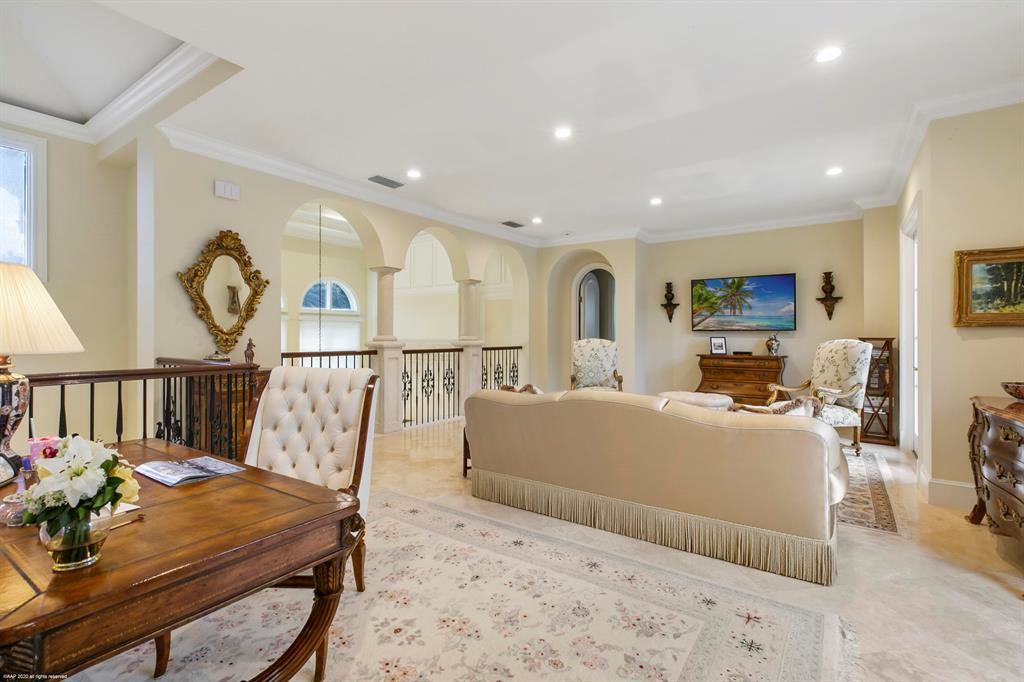 OLD PALM - Residential