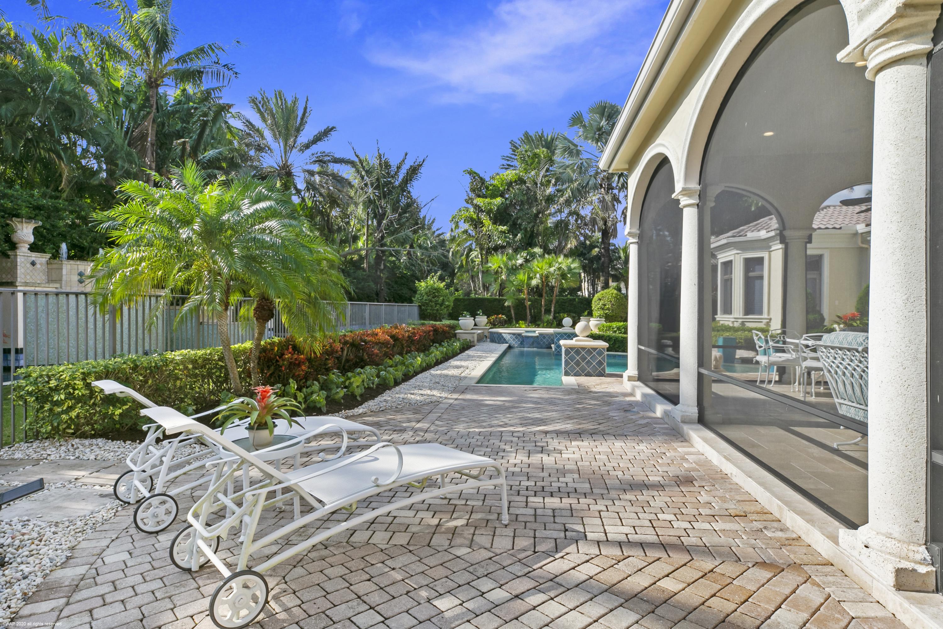 OLD PALM - Residential