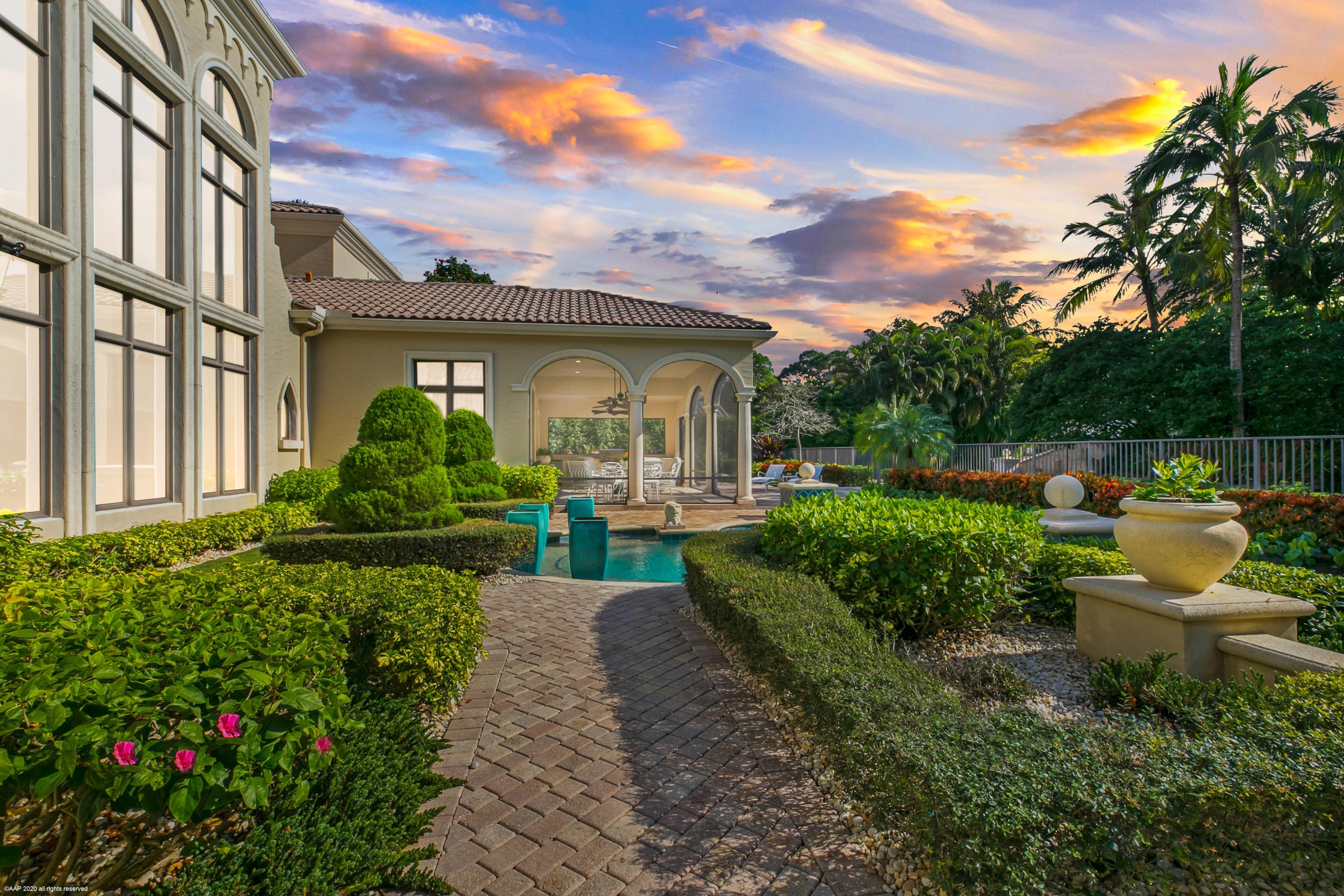 OLD PALM - Residential