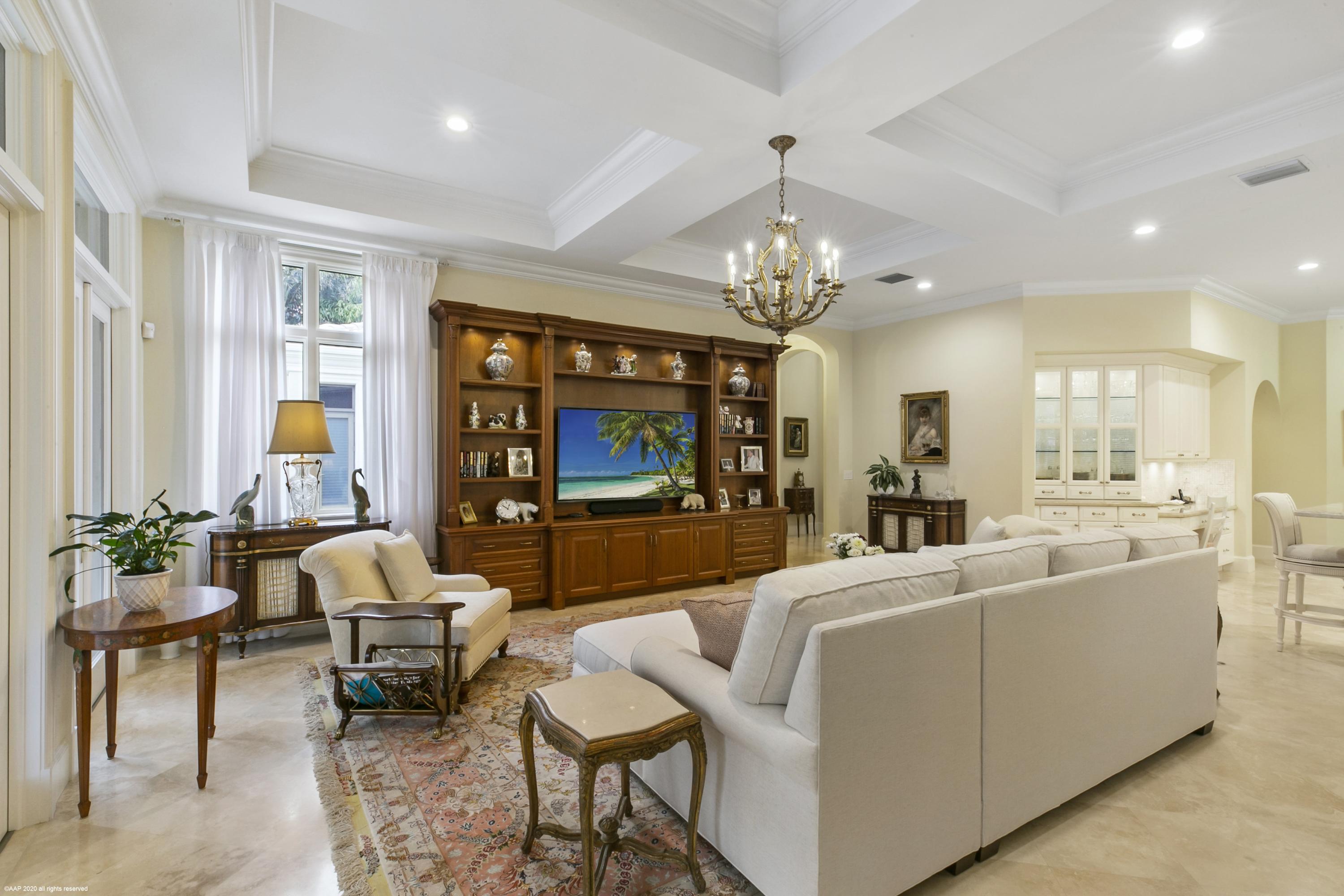 OLD PALM - Residential