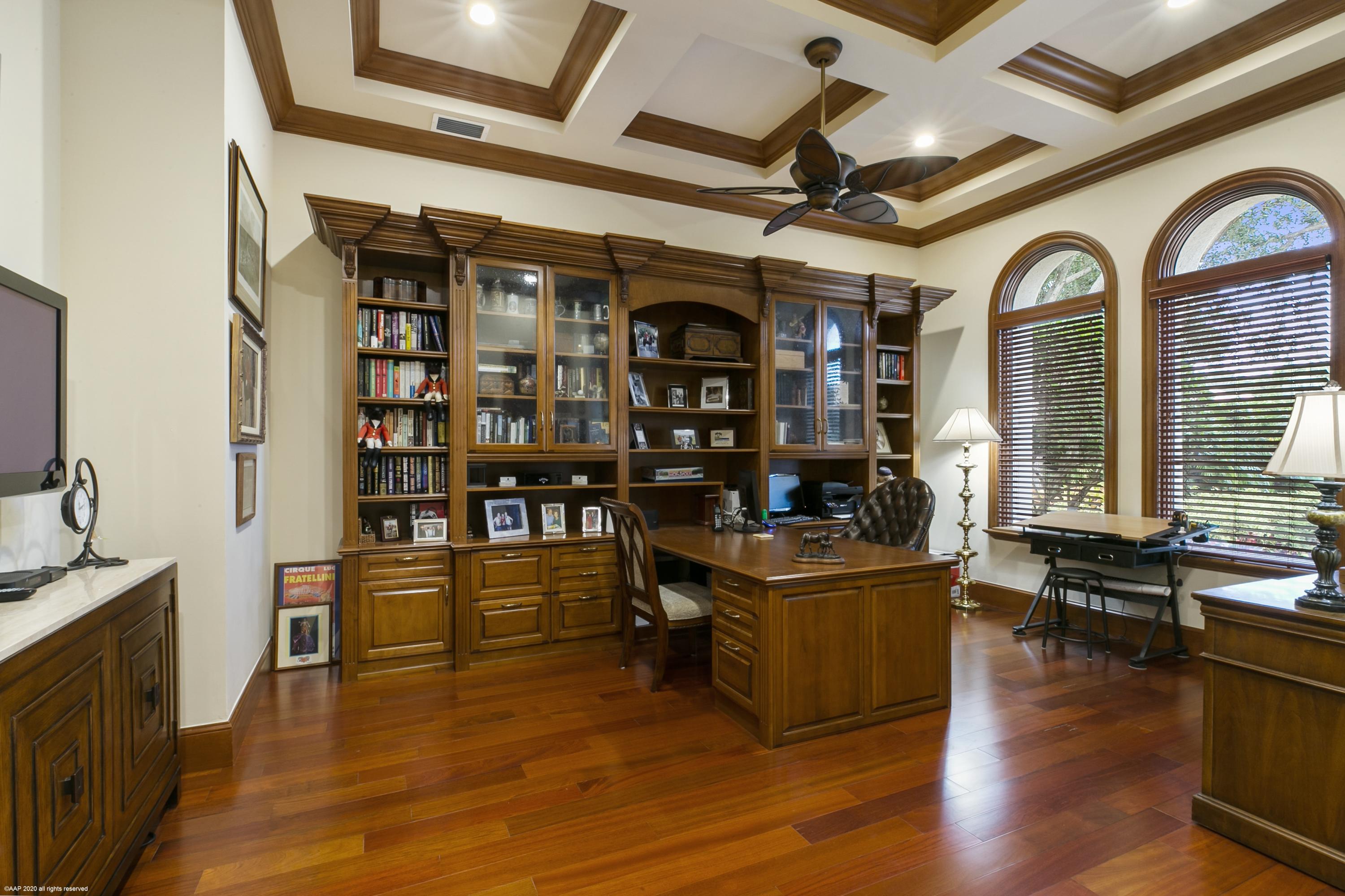 OLD PALM - Residential