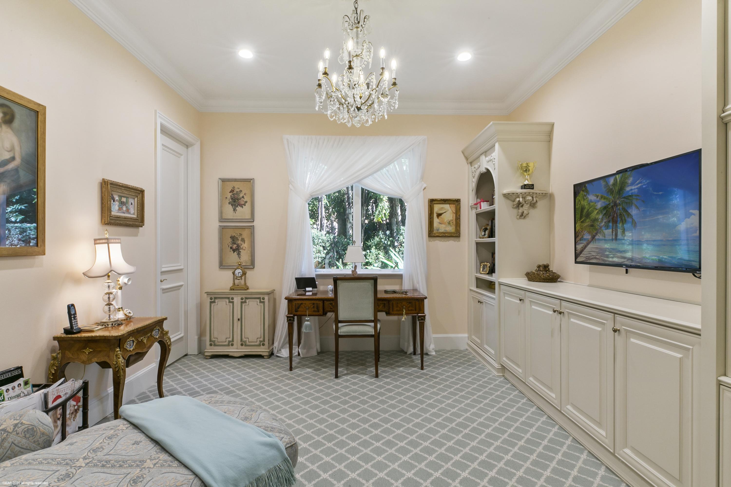 OLD PALM - Residential