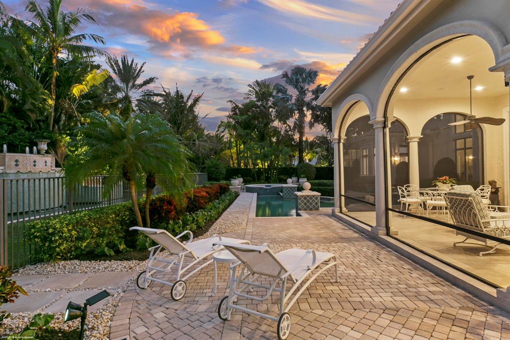 OLD PALM - Residential