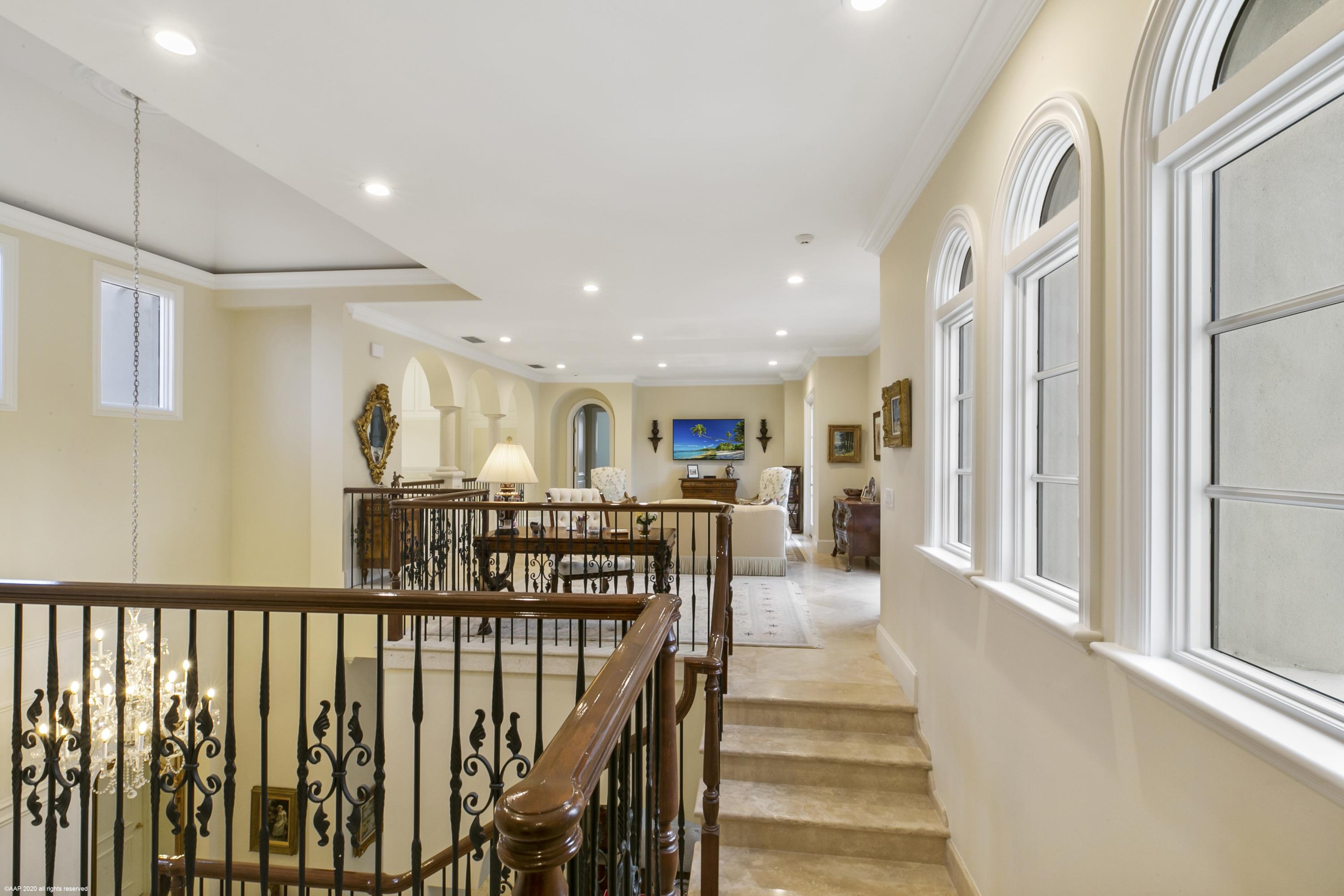 OLD PALM - Residential