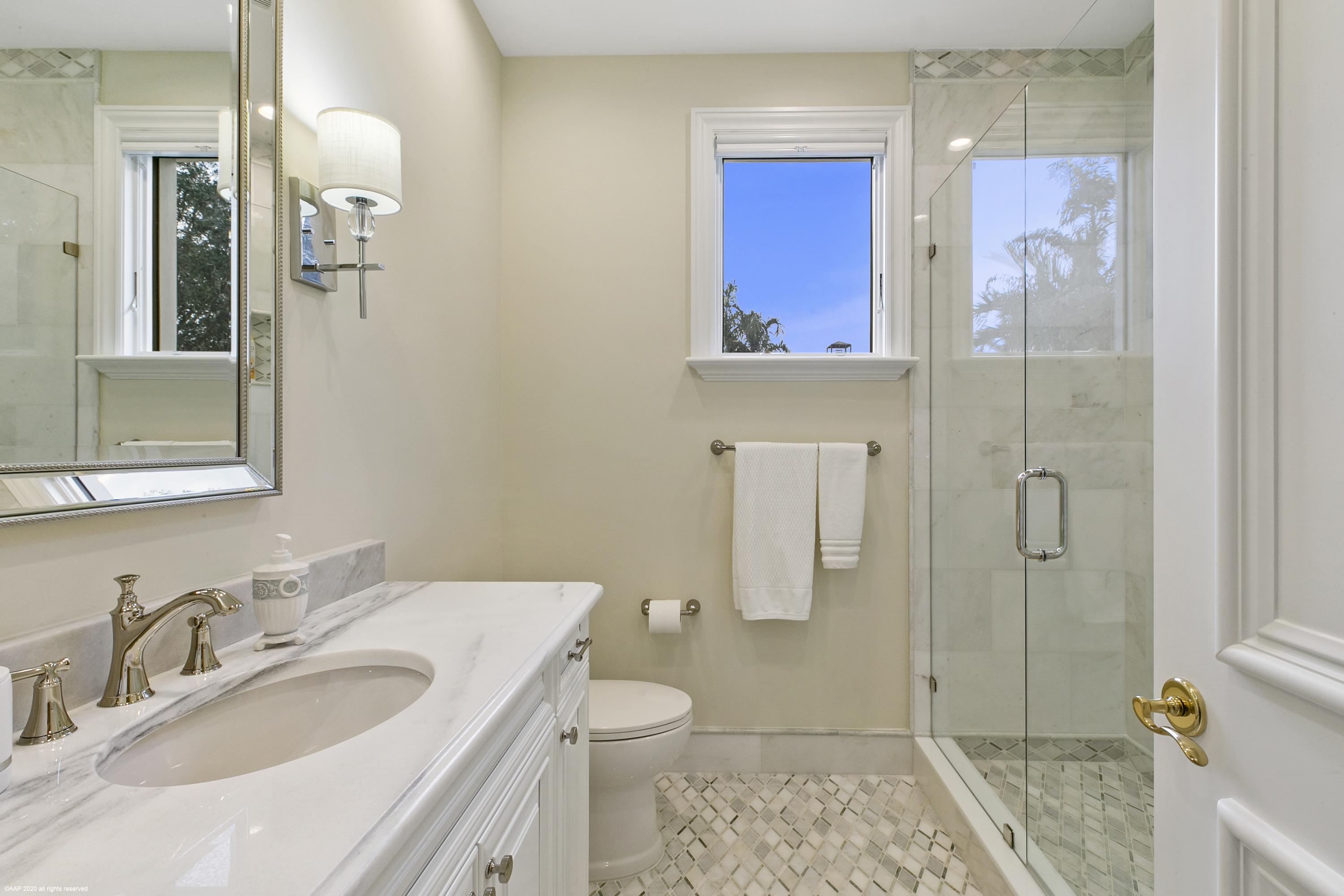 OLD PALM - Residential