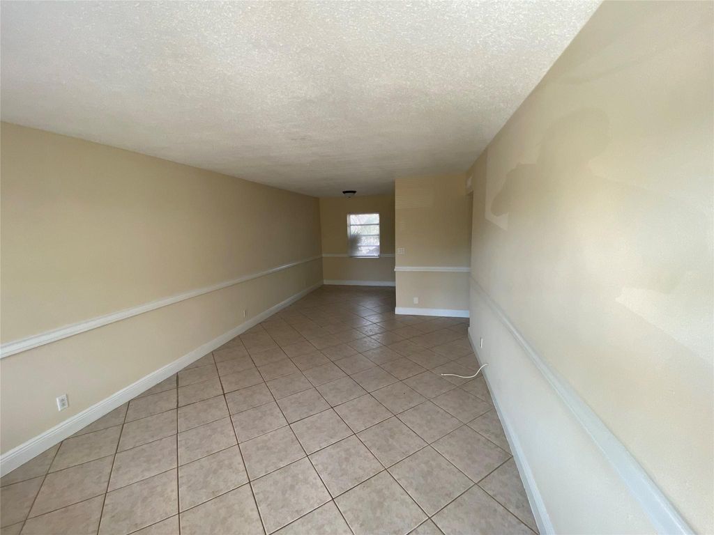 Photo of 3901 NE 21st Avenue #3, Fort Lauderdale, FL 33308 (MLS # F10500964)