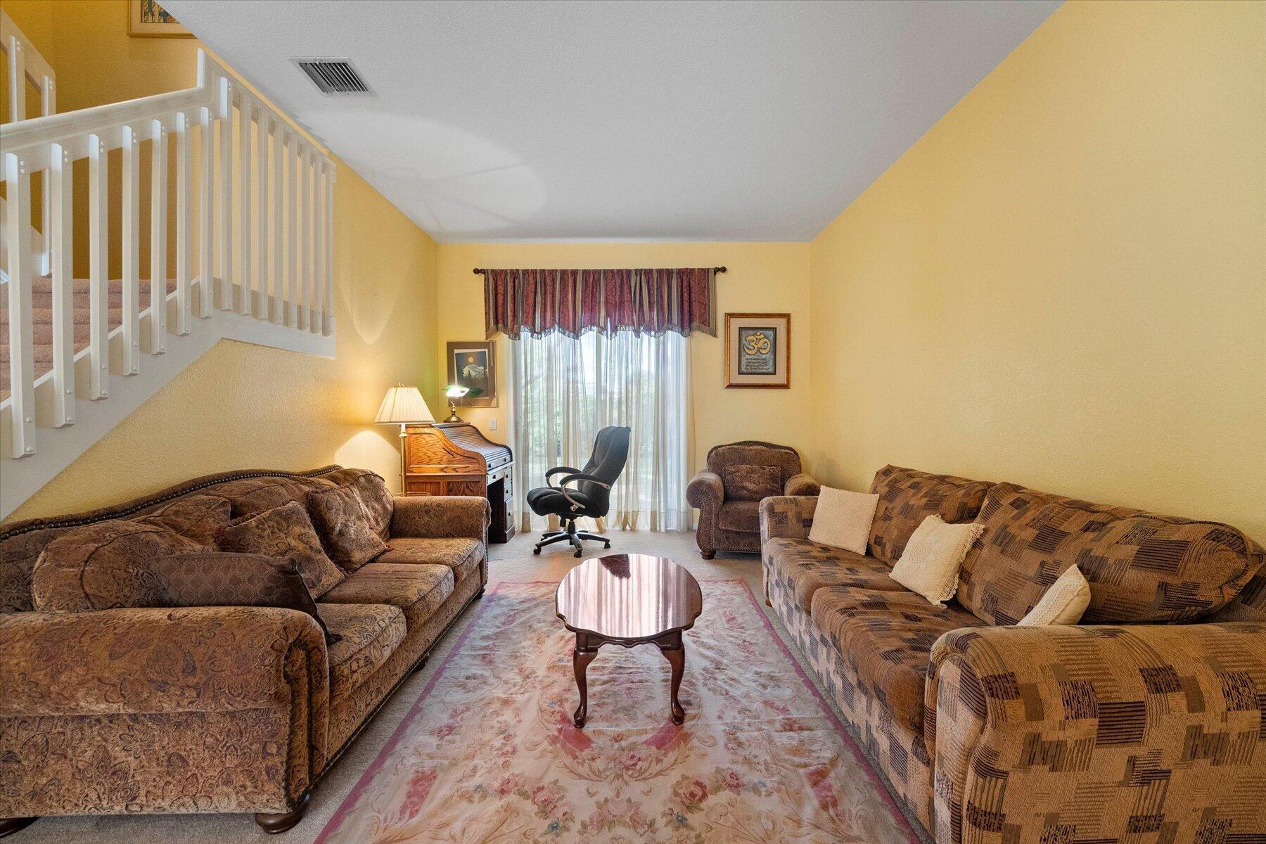 5002 Victoria Circle