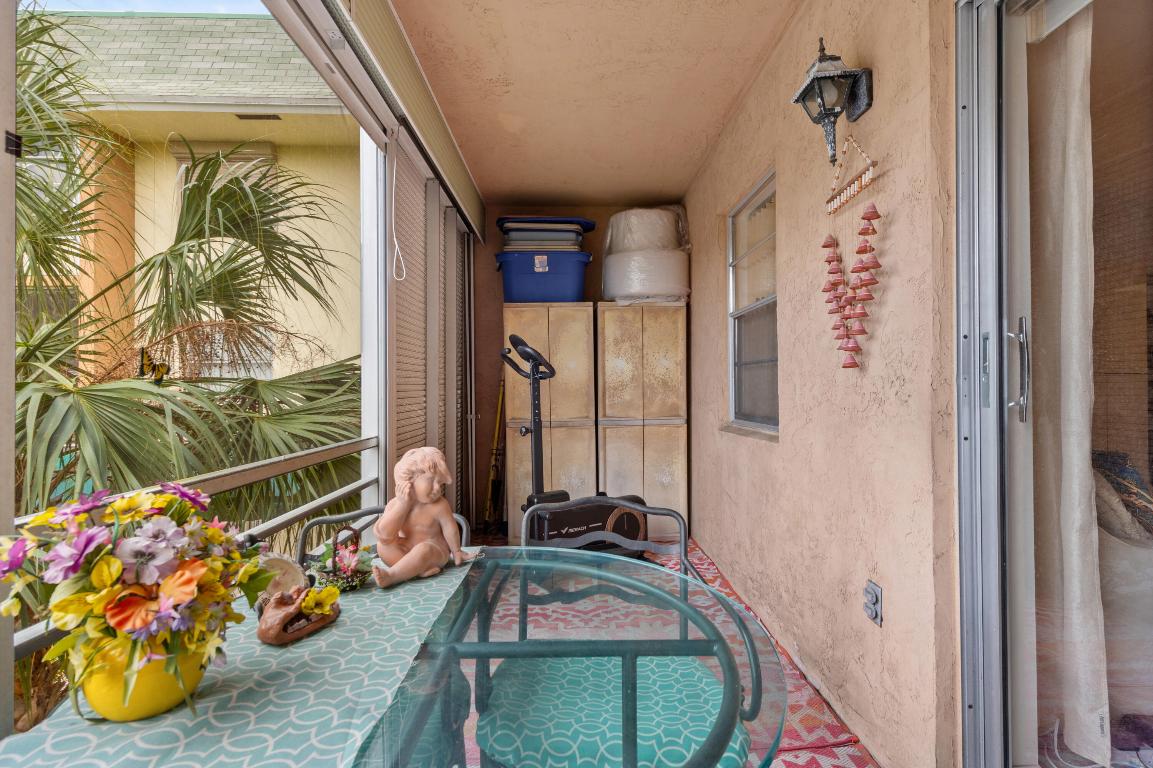 SABAL PALM VILLAGE 2 CONDO - Residential