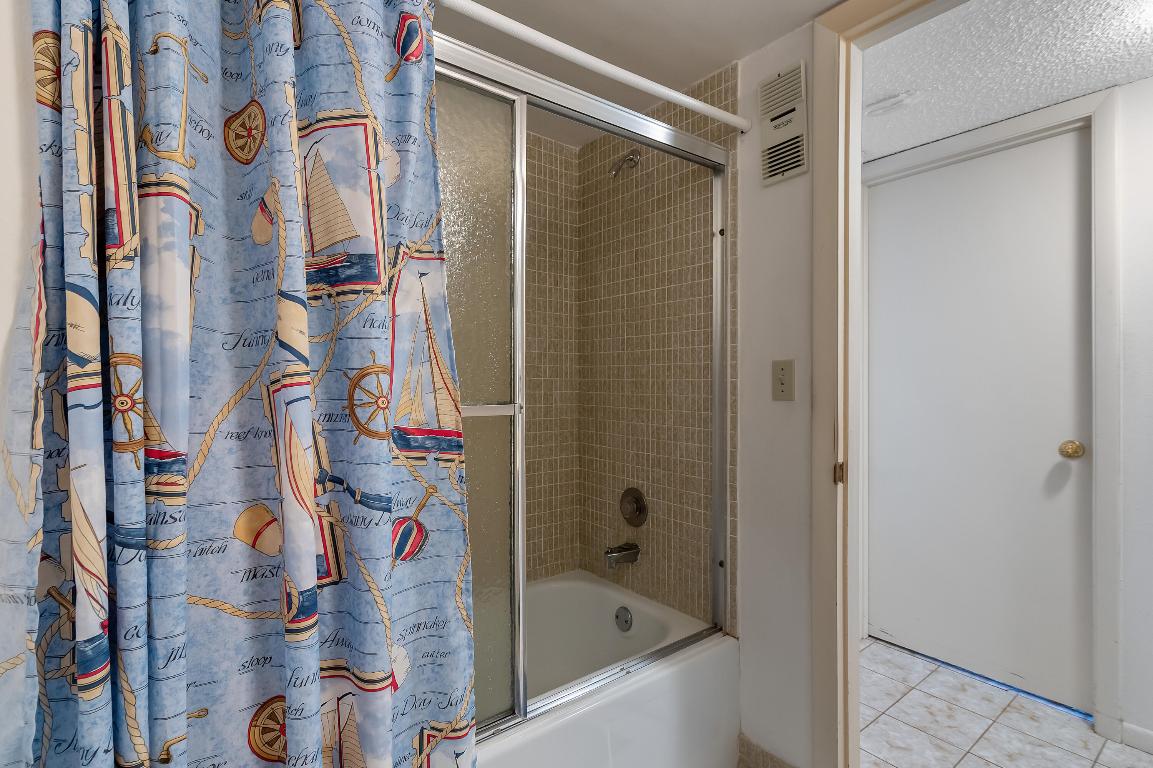 SABAL PALM VILLAGE 2 CONDO - Residential