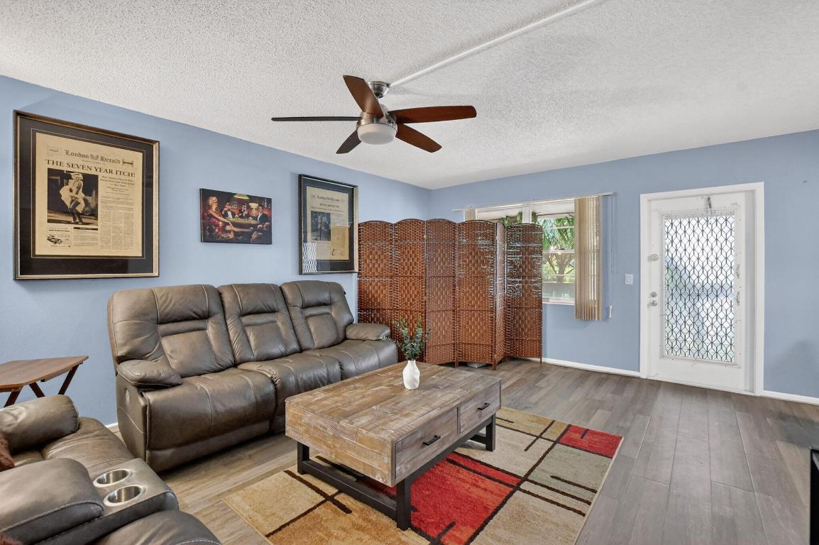 262 Ventnor R, Deerfield Beach, FL, 33442/$135,000 4 262 Ventnor R