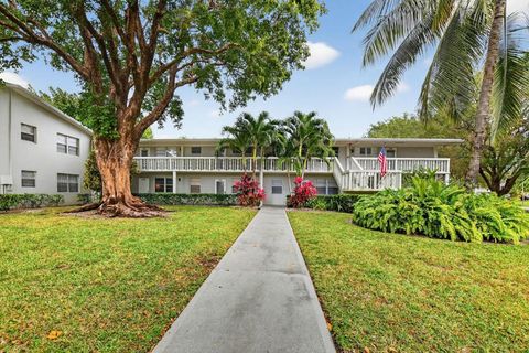 262 Ventnor R Deerfield Beach FL 33442