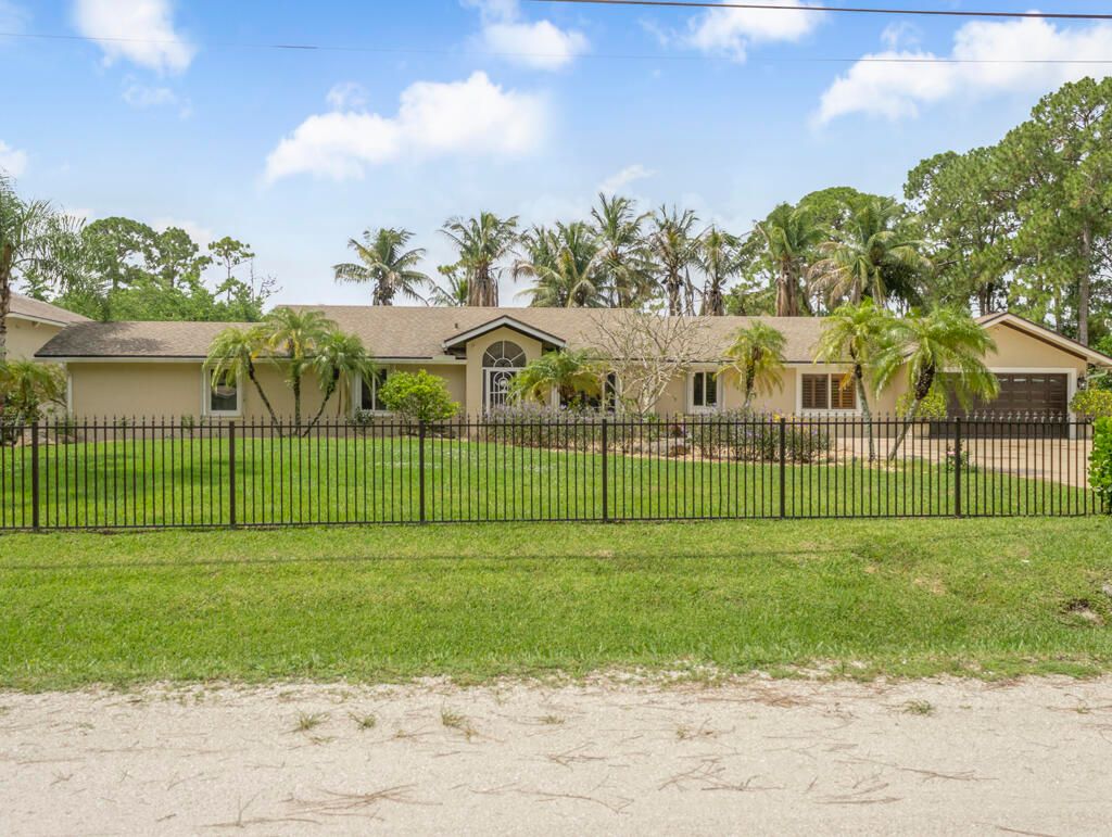 Photo of 13676 N 85th Road N, West Palm Beach, FL 33412 (MLS # B26047111)