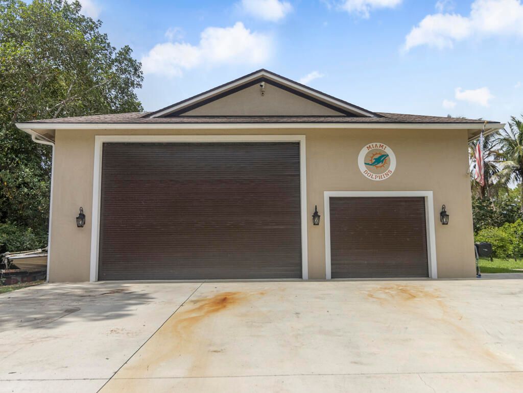 Photo of 13676 N 85th Road N, West Palm Beach, FL 33412 (MLS # B26047111)