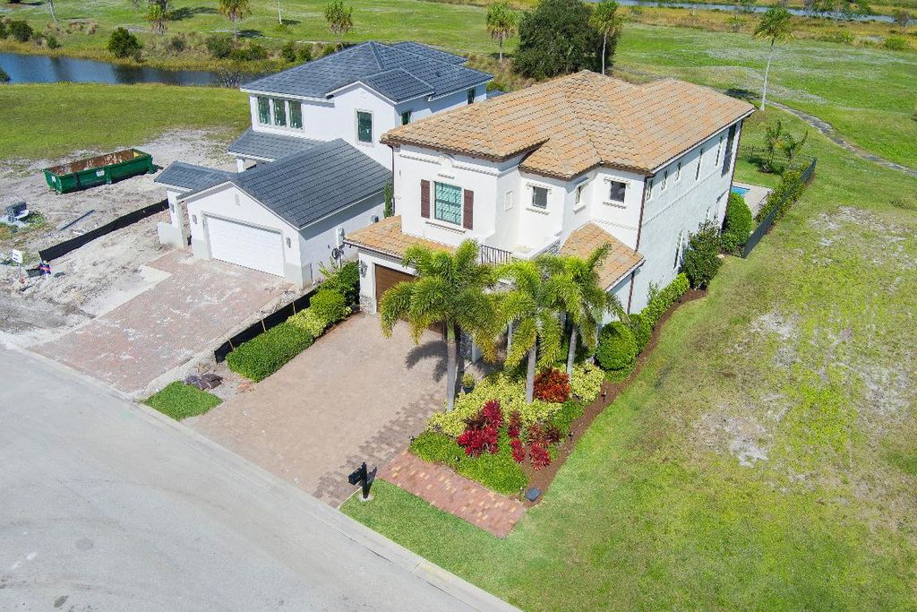 Photo of 306 SE Fascino Circle, Port Saint Lucie, FL 34984 (MLS # R10937811)