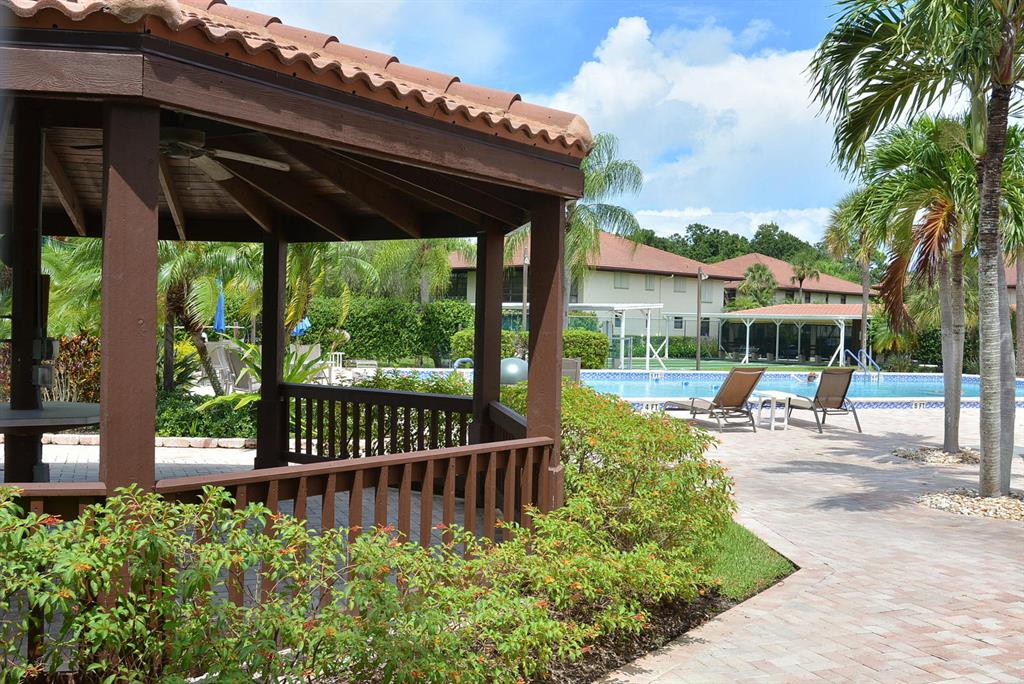 South River Village - Residential