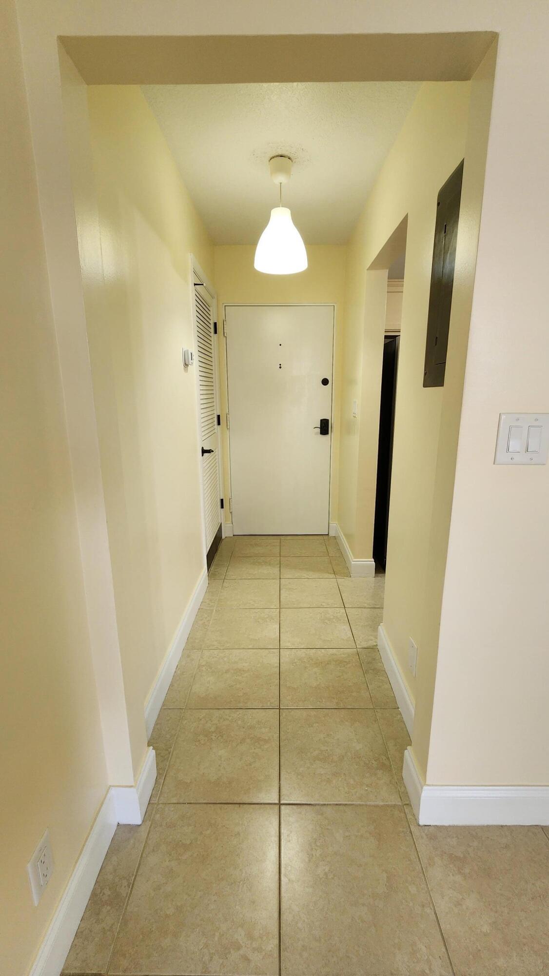 105 S Riverside Drive 204