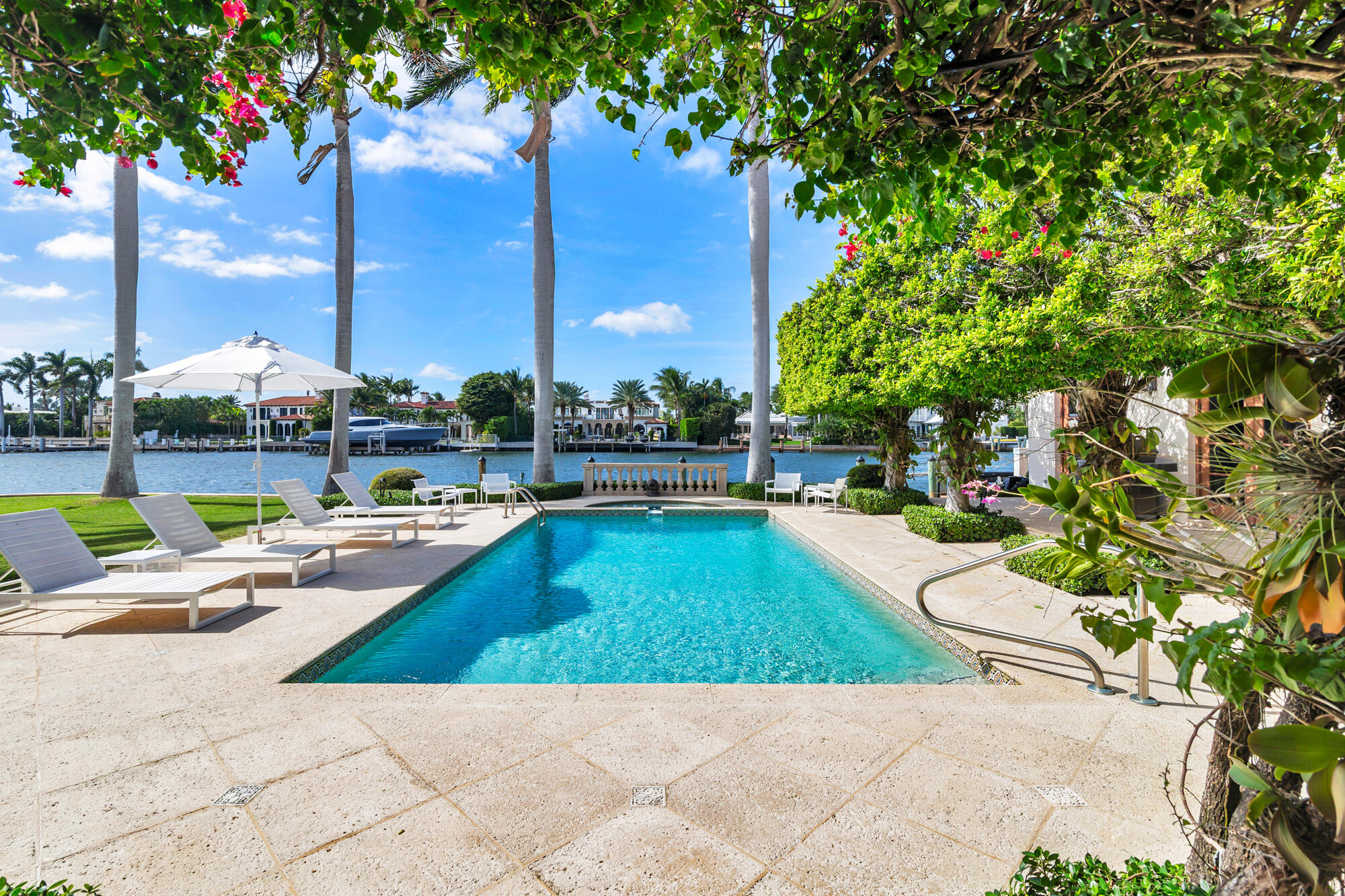 ISLAND RD DEV REV - Residential