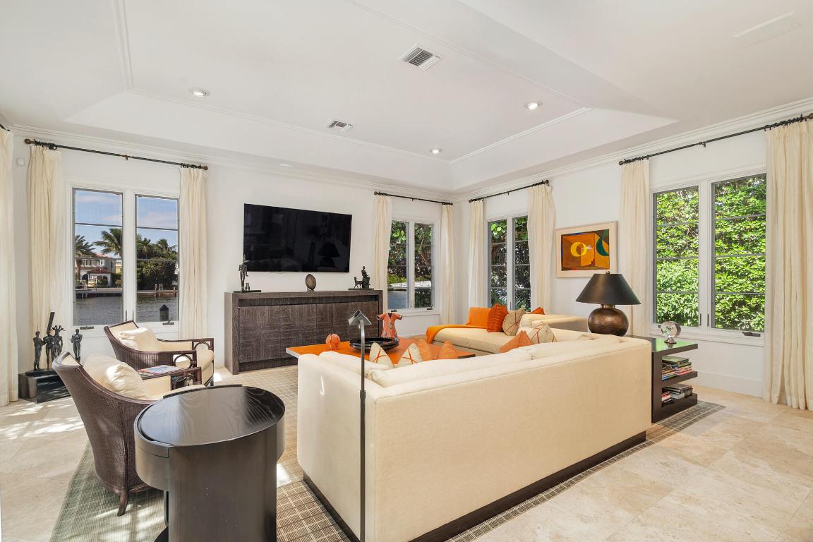 ISLAND RD DEV REV - Residential