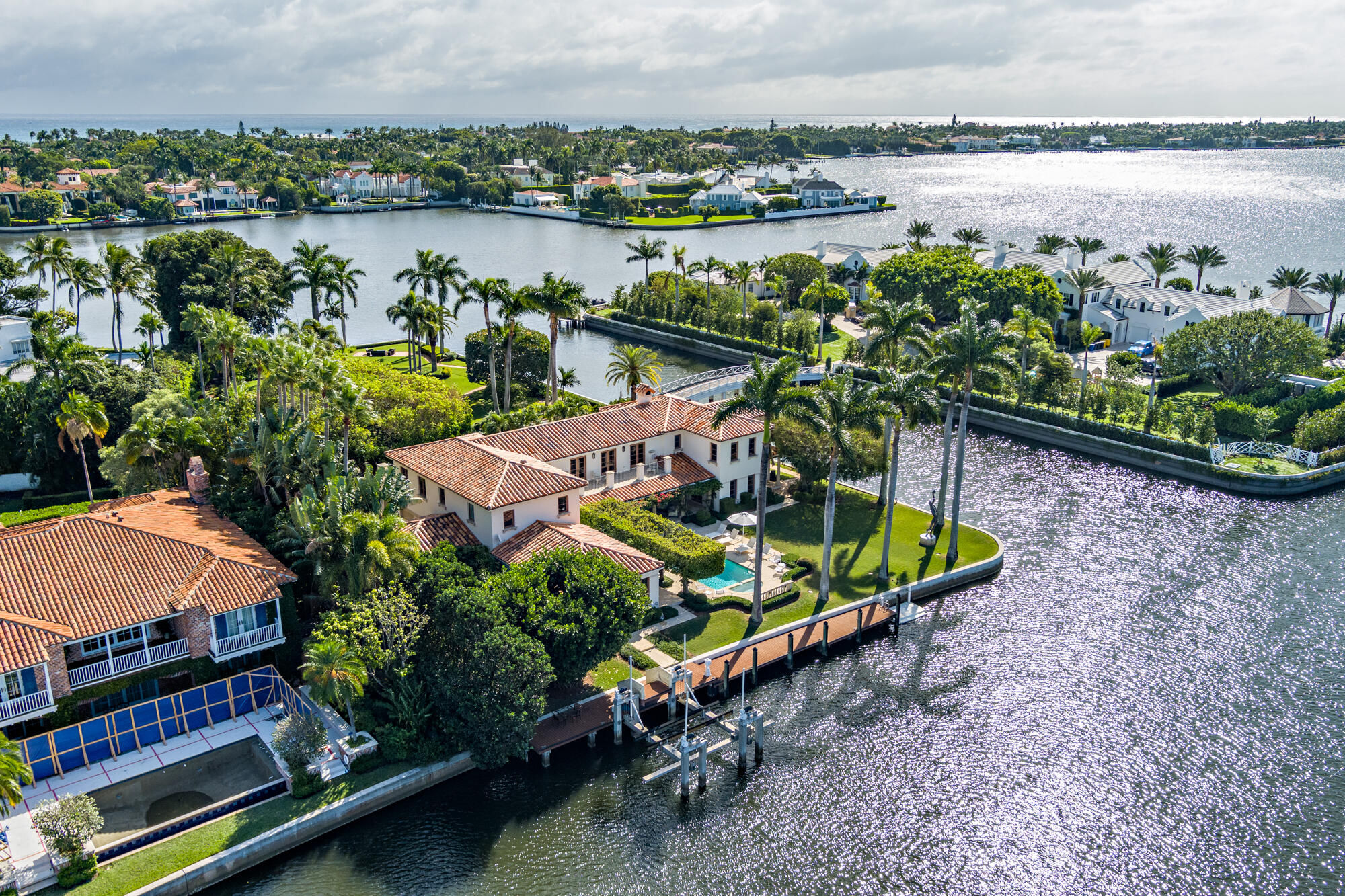 ISLAND RD DEV REV - Residential