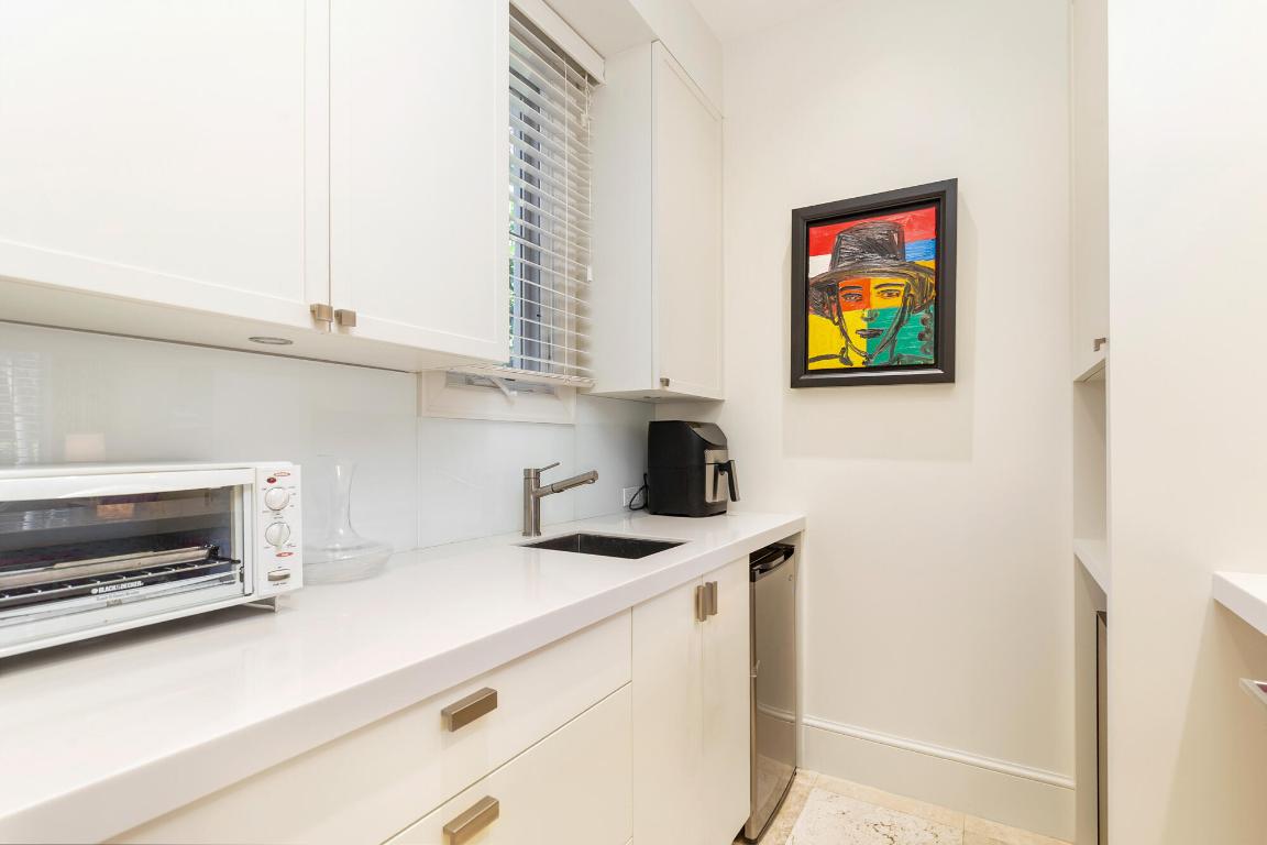 ISLAND RD DEV REV - Residential