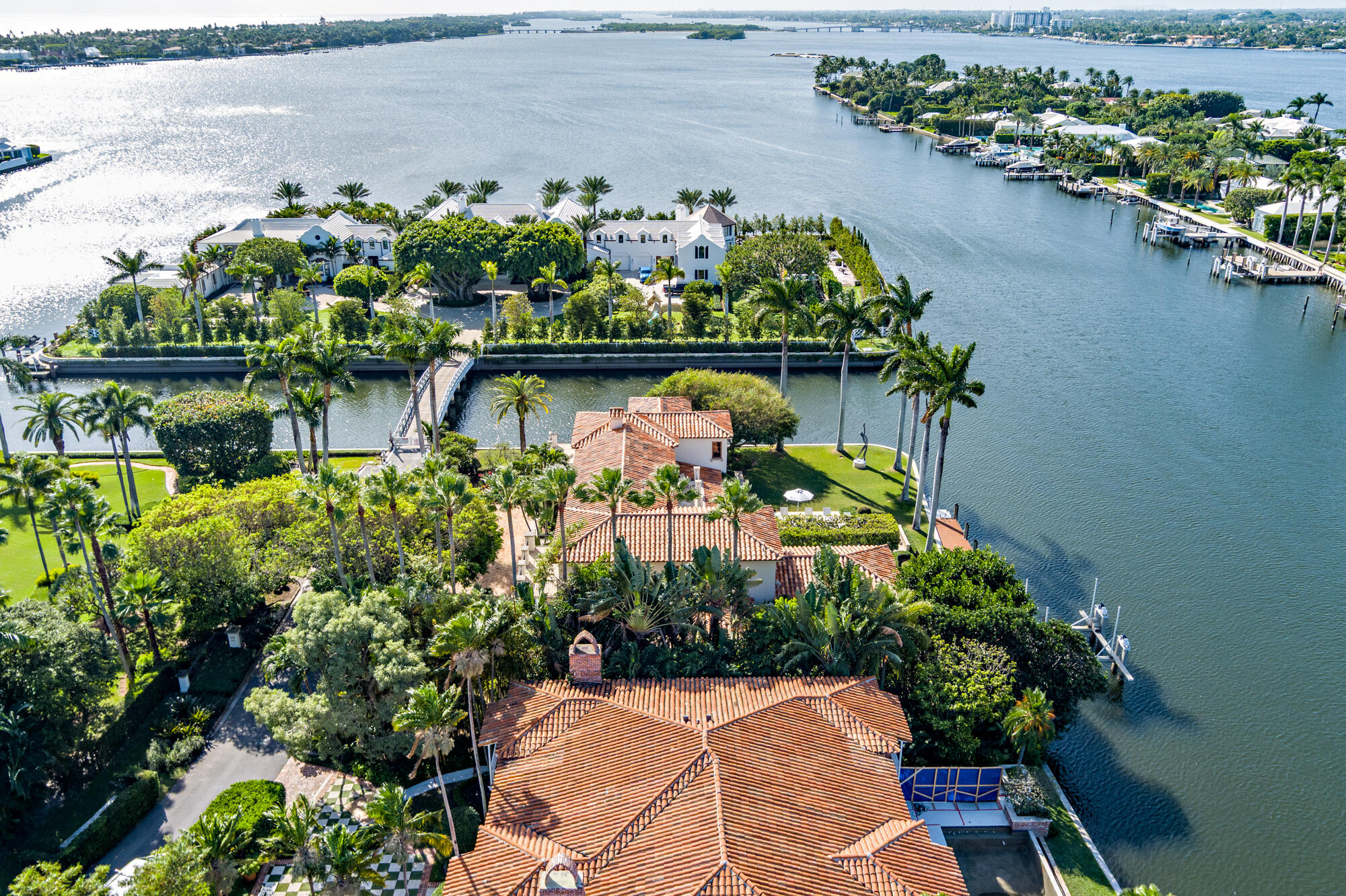 ISLAND RD DEV REV - Residential